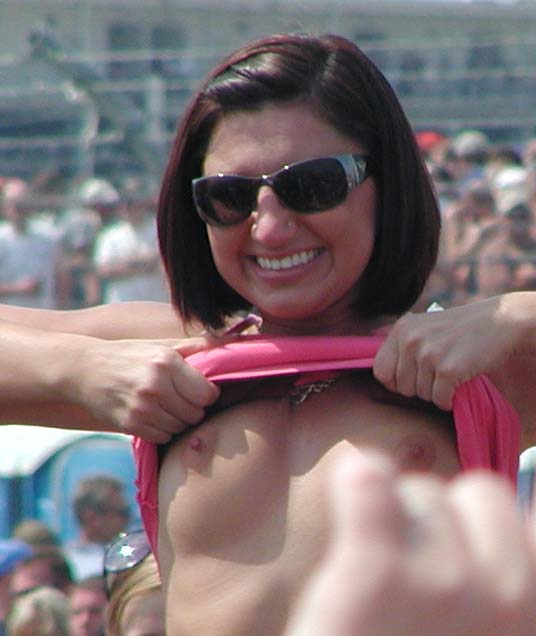 Indy 500 Tits